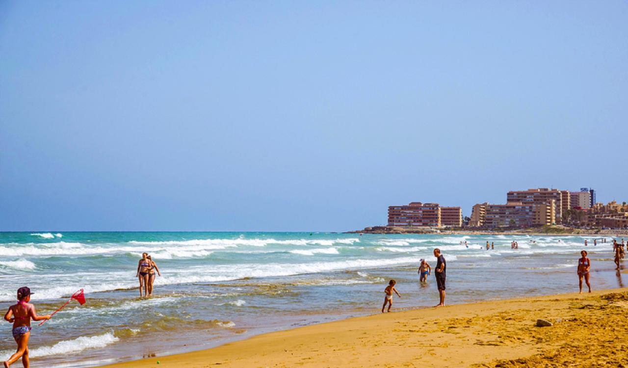 Apartamento Laloma 72 Torrevieja Luaran gambar