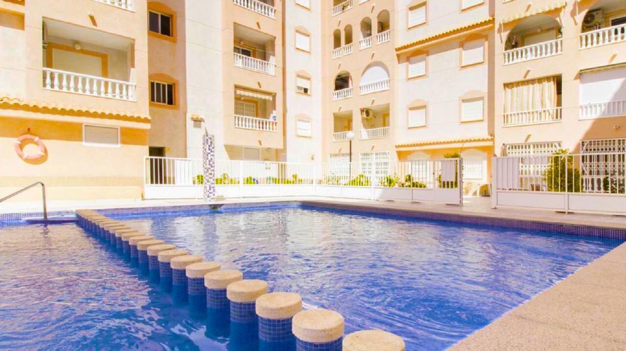 Apartamento Laloma 72 Torrevieja Luaran gambar